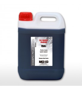 Champú pelo negro textura